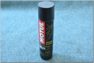 čistič brzd - Brake Clean P2 ( MOTUL ) spray 400ml  (960107)