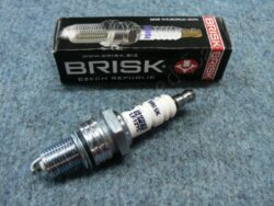 Spark plug Brisk LR12YC